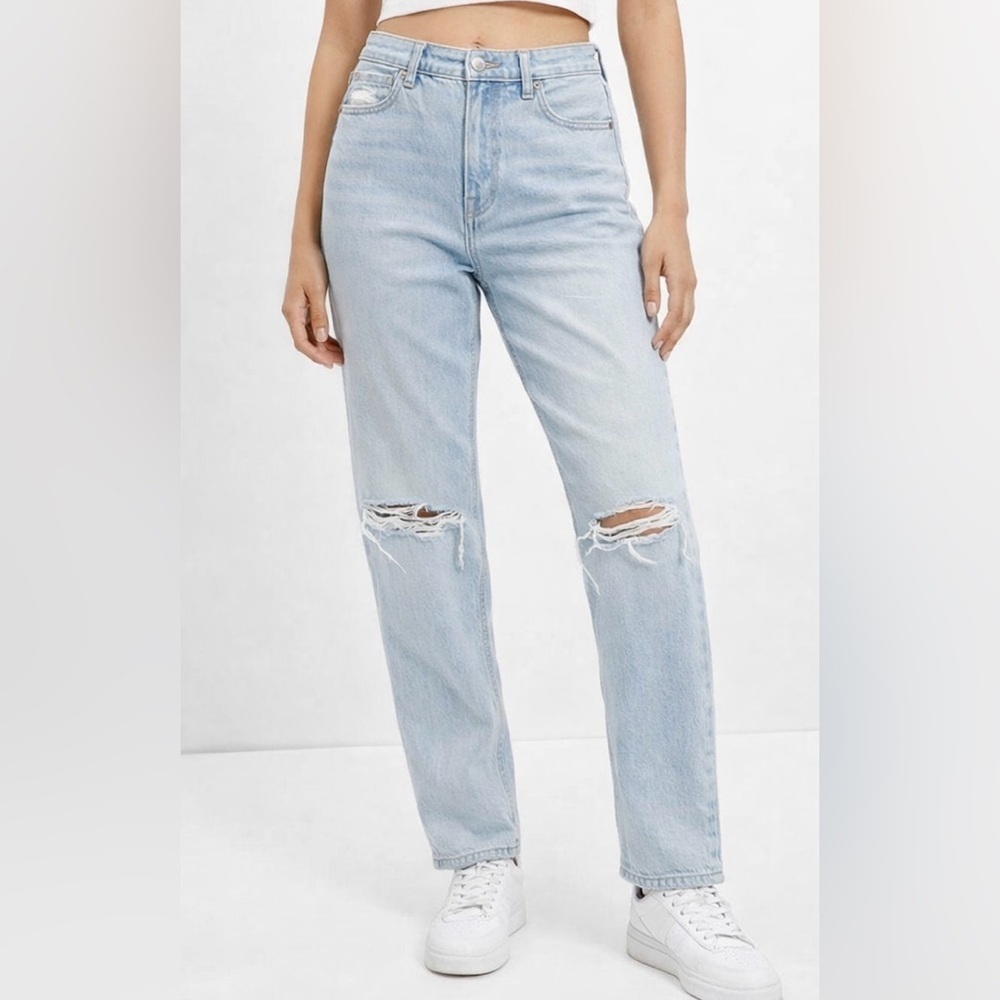 American Eagle Outfitters Light Blue Straight Leg Jeans